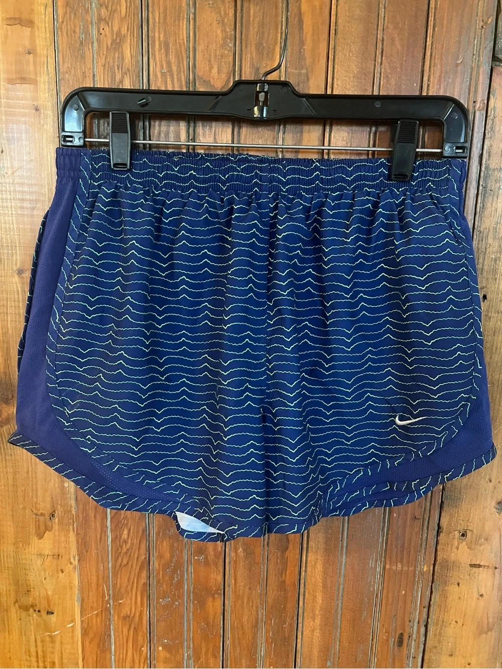 Nike Women’s Athletic Dri-Fit Fully Lined Running Shorts Size Medium